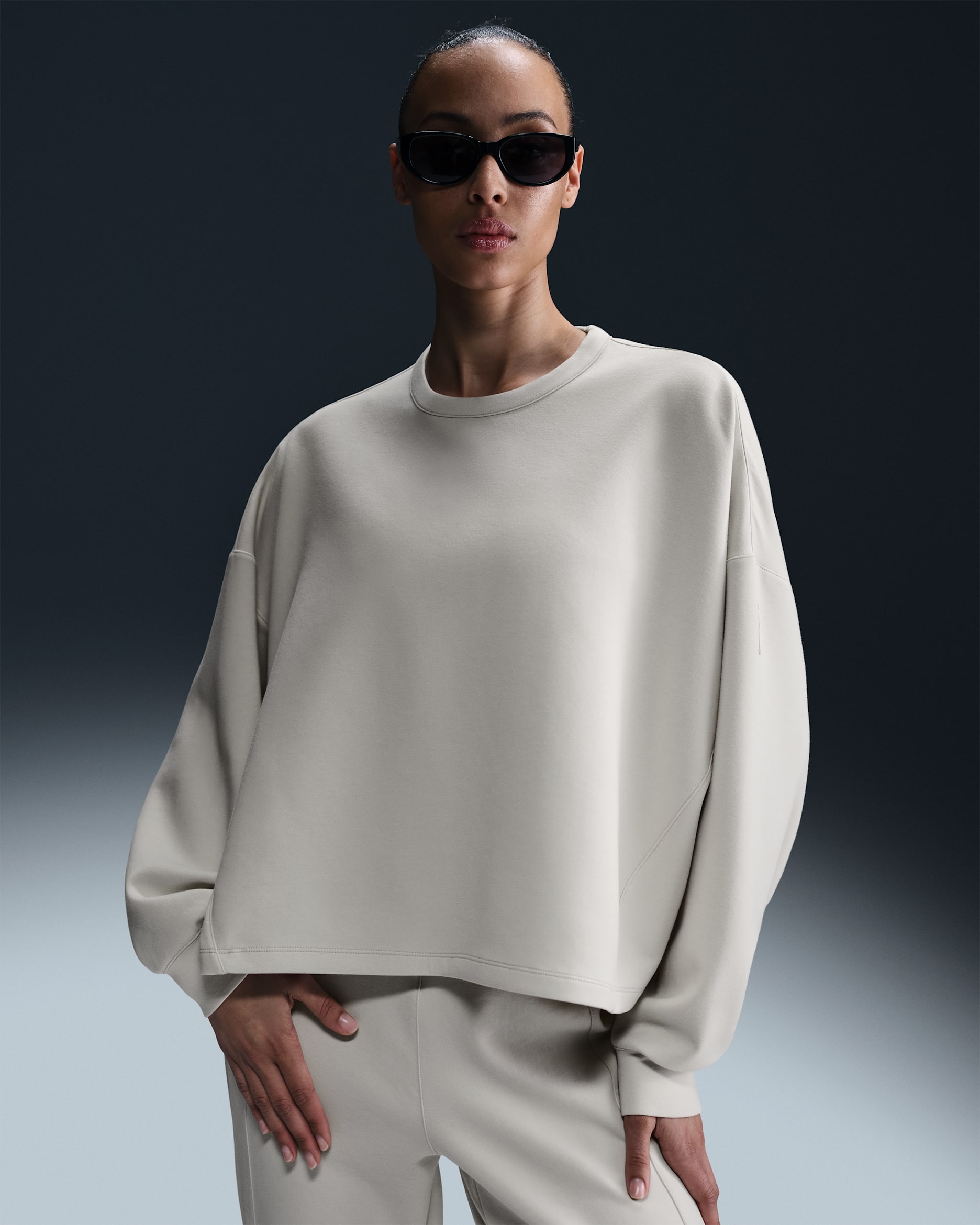 トップス yesgoodmarket2025 widedad YGMDad CREWP/O Nike 24.7 ImpossiblySoft Women's Dri-FIT Oversized Crew-Neck